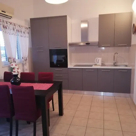 Erceg Apartment *